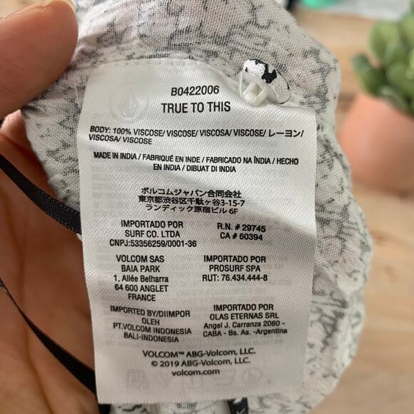 Volcom Bae Bae Doll Tube Top in Black & White - Picture 9 of 10